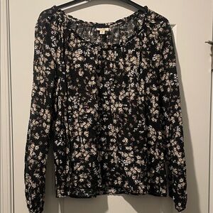 a.n.a Black and Cream Floral Blouse
